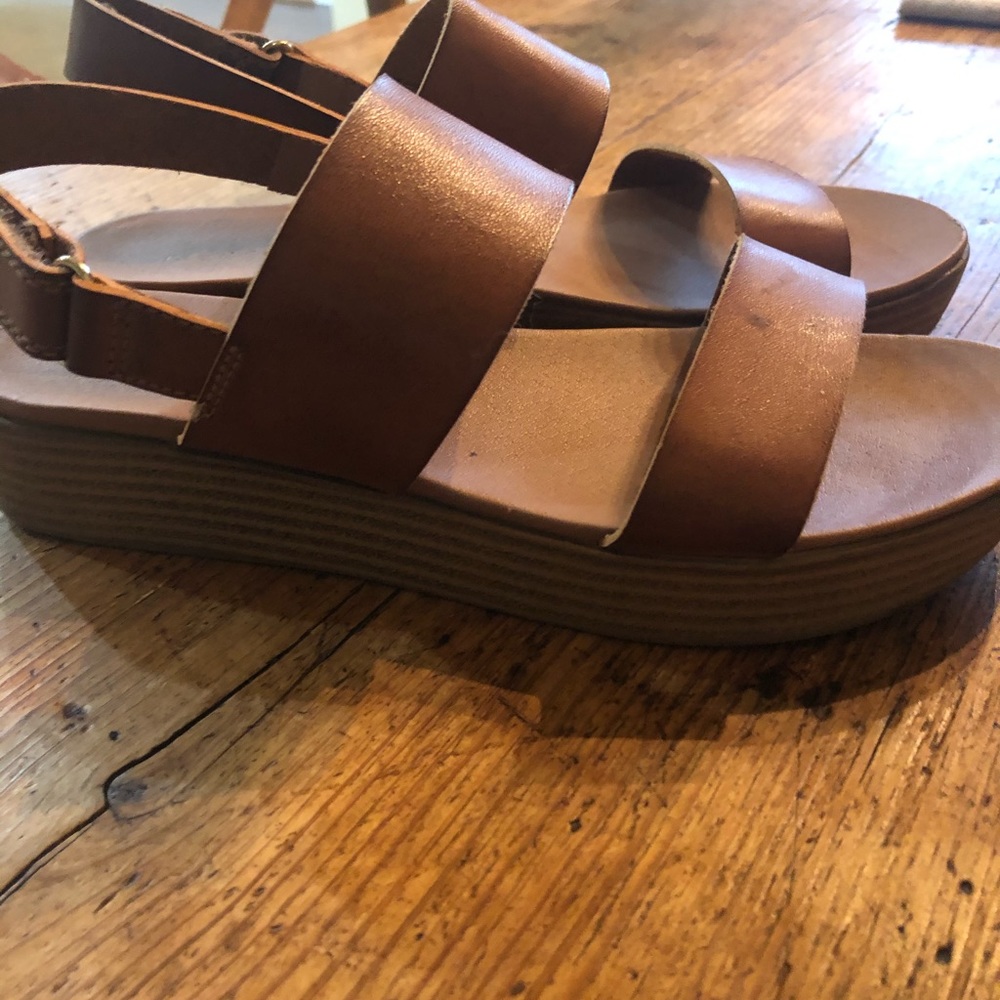 Madden girl Sandals